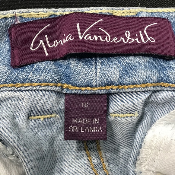Gloria Vanderbilt Size 16 Shorts - Picture 3 of 5